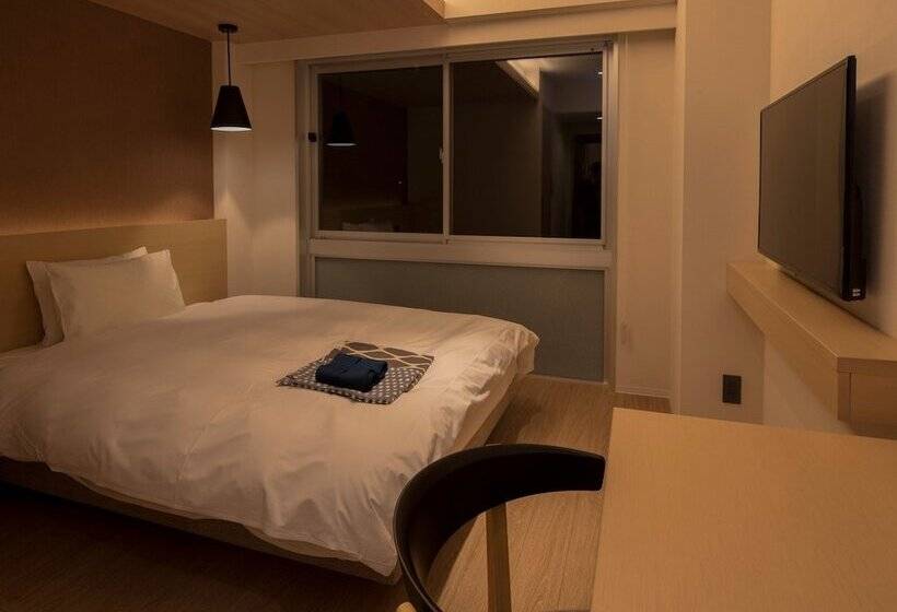 Номер Стандарт, Uan Kanazawa