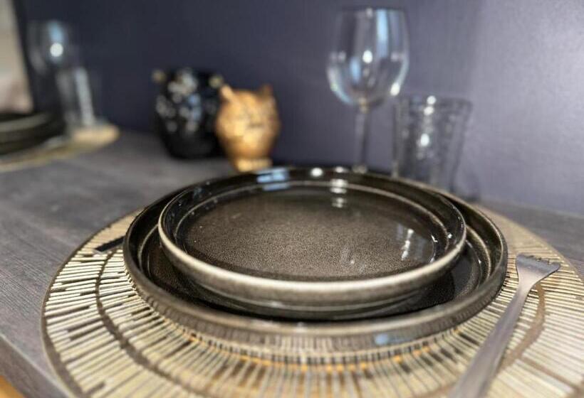 شقة غرفة واحدة, Lerelaisdodile   Apparts Conforts   Lille