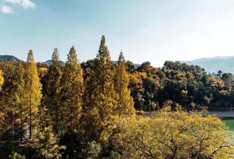 Президентский Люкс, Huangshan Taiping Lake Muxin