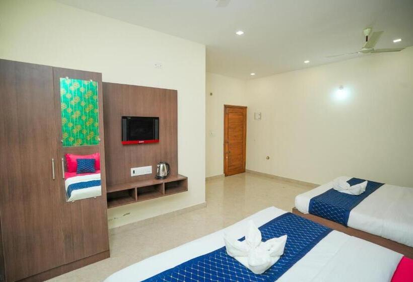 Четырехместный Номер Deluxe, My Rooms Channapatna