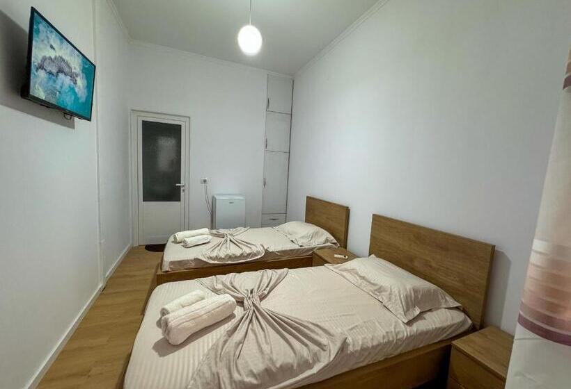 اتاق استاندارد, Eleonora Guest House