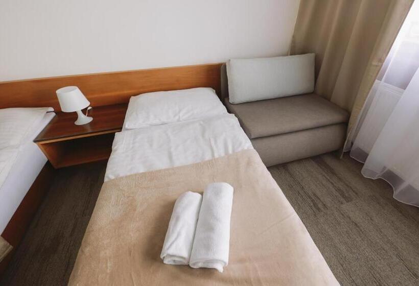 스탠다드 트리플 발코니 룸, Atlas Hotel Tatry