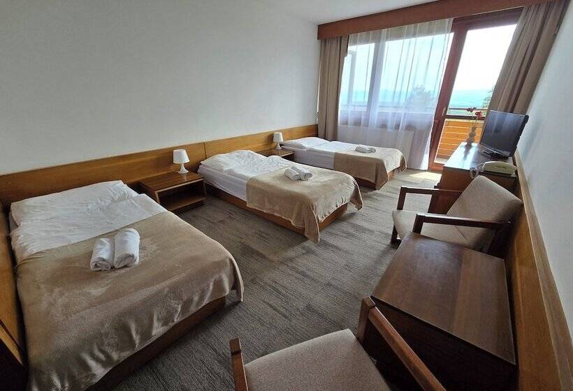 스탠다드 트리플 발코니 룸, Atlas Hotel Tatry
