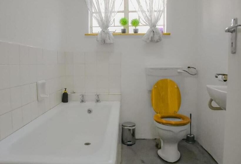 Дом 1 Спальня, Bargain Accommodation