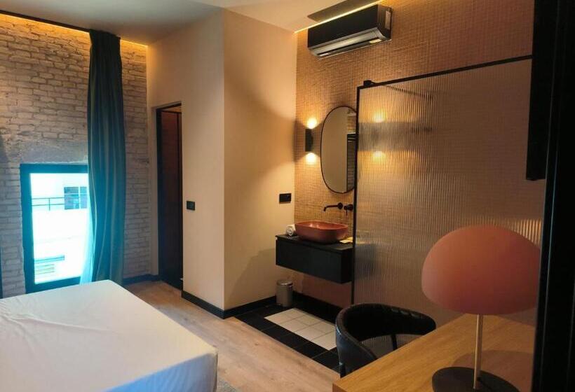 اتاق استاندارد, Saman Hotel Boutique