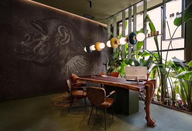 سوئیت با وان آب گرم, Saman Hotel Boutique
