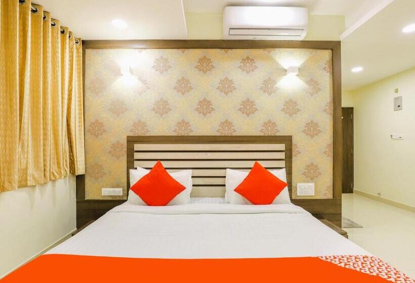 总统套房, Stayguru Hotel Atithi