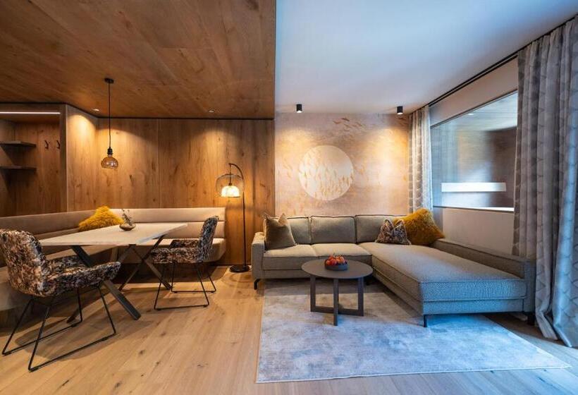 Апартаменты Deluxe 2 Спальни, Private Homes Alpin Spa Apartments