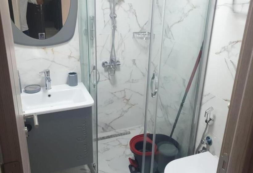 آپارتمان 2 خوابه, Noor Family Apartments