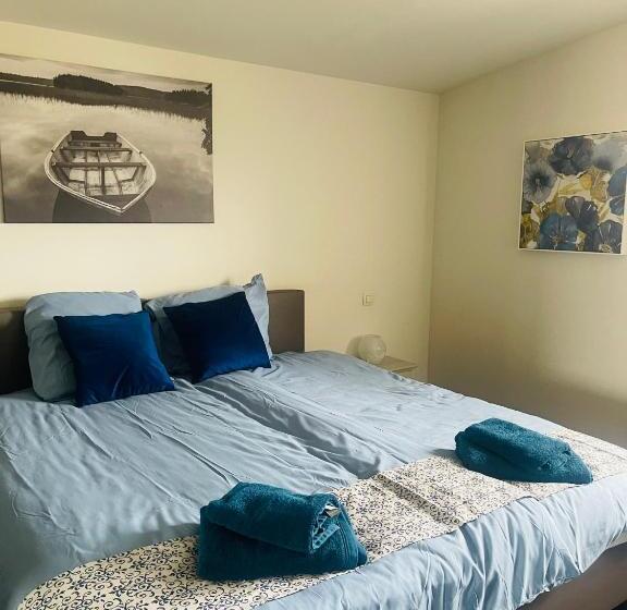Семейный Номер, Equus B&b