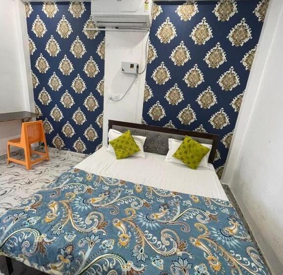 Quarto Triplo Deluxe, Goroomgo Ayodhya Dham Guest House Ayodhya