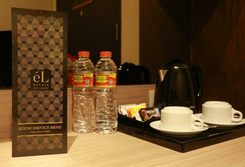 Номер Deluxe, él Hotel Royale Banyuwangi