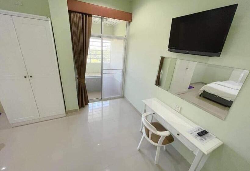 Апартаменты Superior 1 Спальня, Grand Charoonrat Apartment