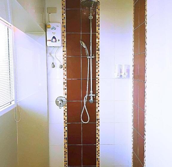 Апартаменты Deluxe 1 Спальня, Grand Charoonrat Apartment