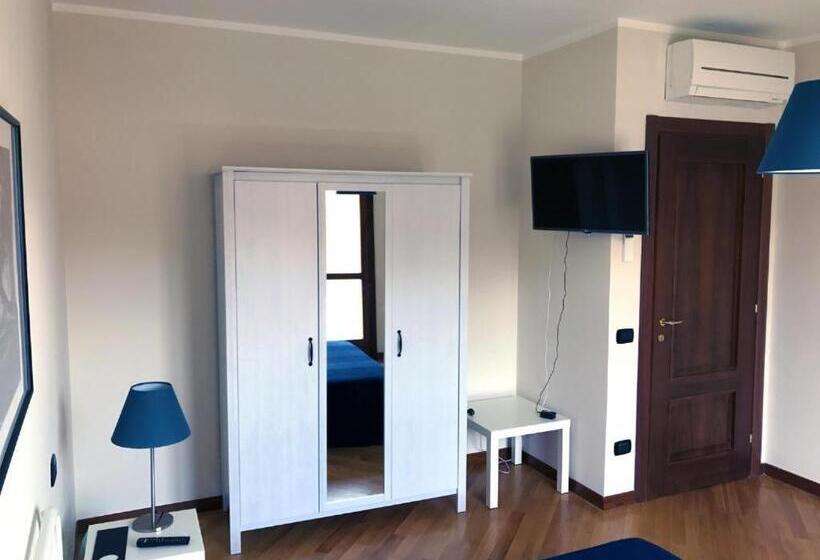 ４ベッドルームハウス, Cytrus Rooms