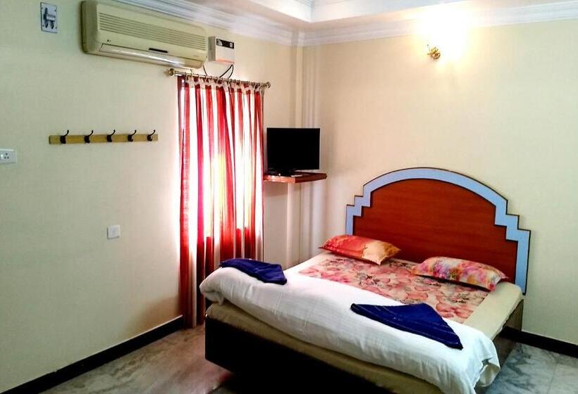 Suite, Ganga Palace