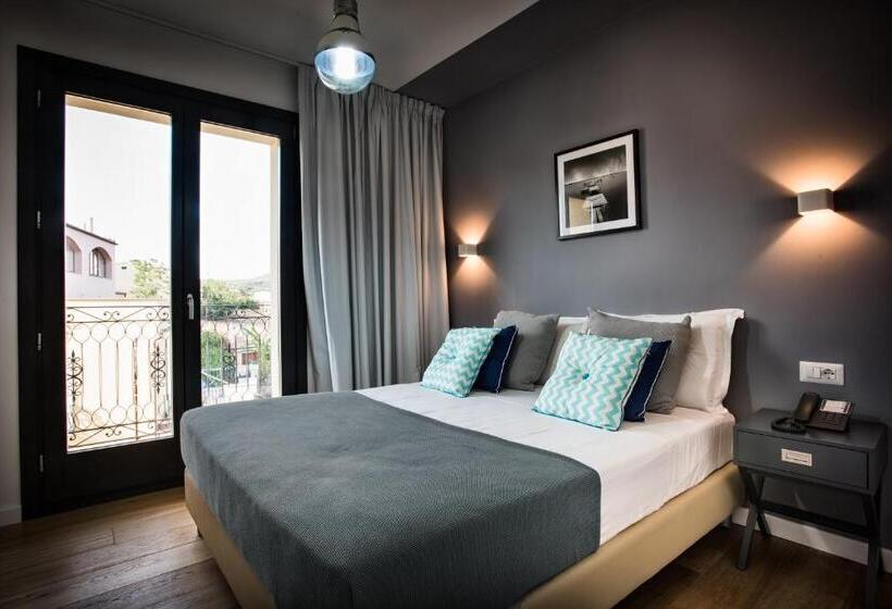 اتاق کلاسیک, Teku Sardinia Boutique