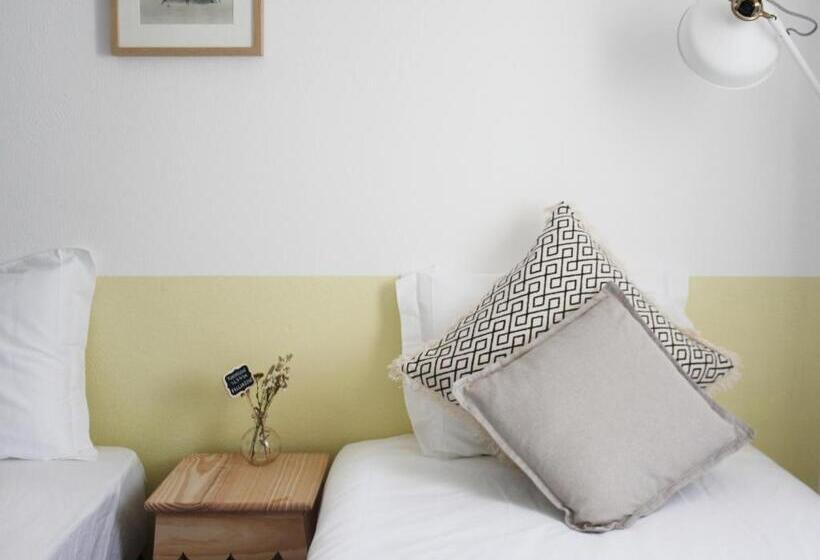 Номер Стандарт, Foral Guest House   óbidos