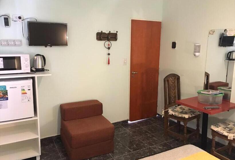 Номер Стандарт, Apart Eva Luna Departamentos Y Habitaciones Con Baño Privado