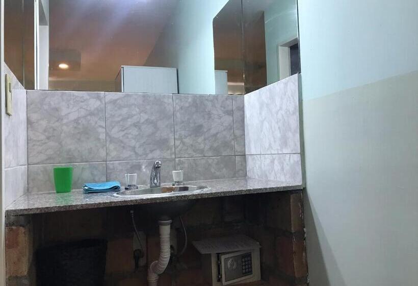 Номер Стандарт, Apart Eva Luna Departamentos Y Habitaciones Con Baño Privado