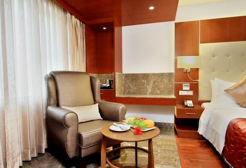 اتاق پرمیوم, Comfort Inn Insys