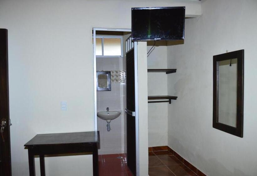 اتاق استاندارد, Hospedaje Y Camping Buena Vista