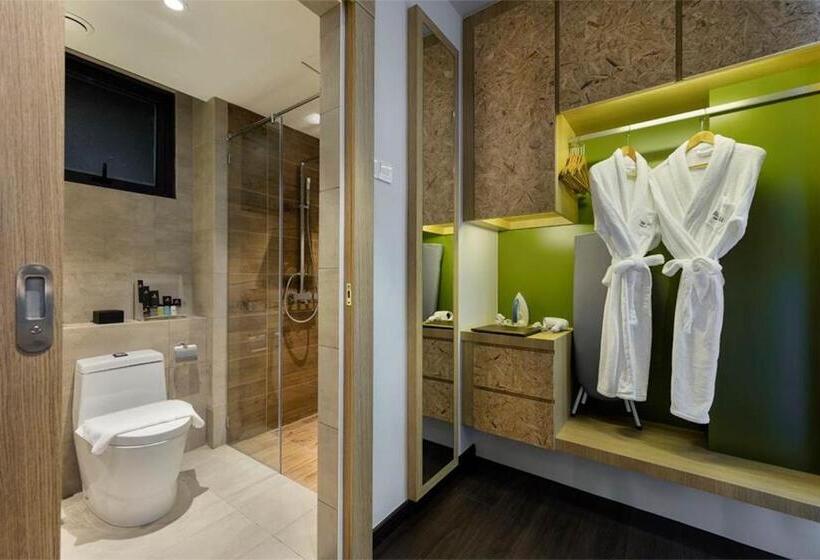 سوییت, The Granite Luxury