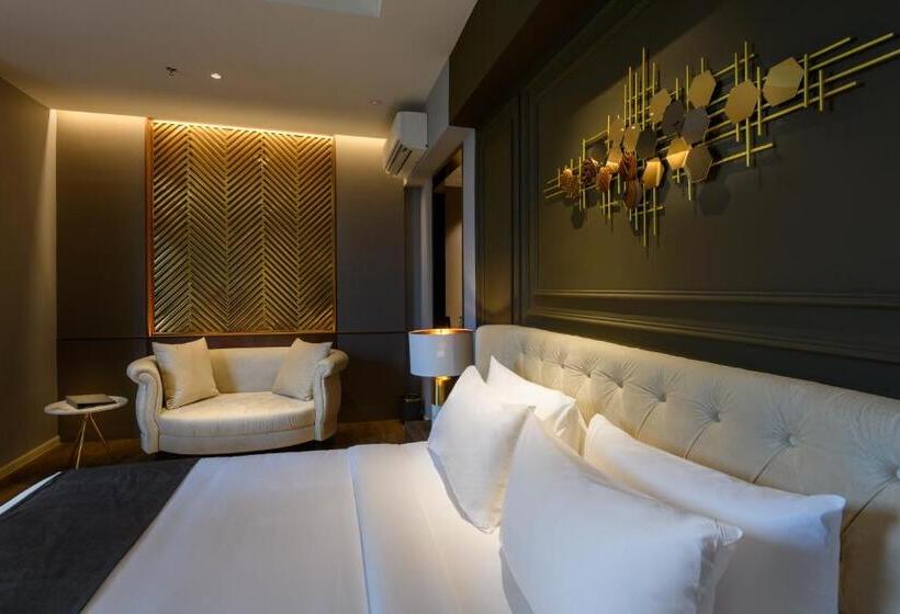اتاق لوکس, The Granite Luxury