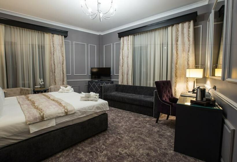 Номер Deluxe, Peninsula Boutique