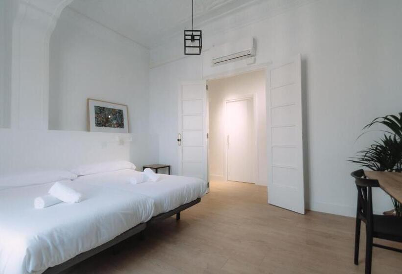 اتاق استاندارد با سرویس بهداشتی مشترک, Concept Rooms
