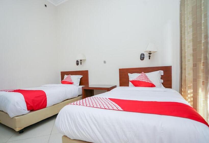 Номер Deluxe, Capital O 1430 Hotel Ratna Syariah