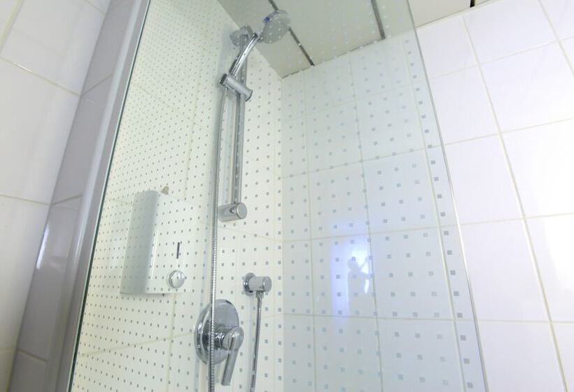 Номер Superior, Brit Hotel Calais