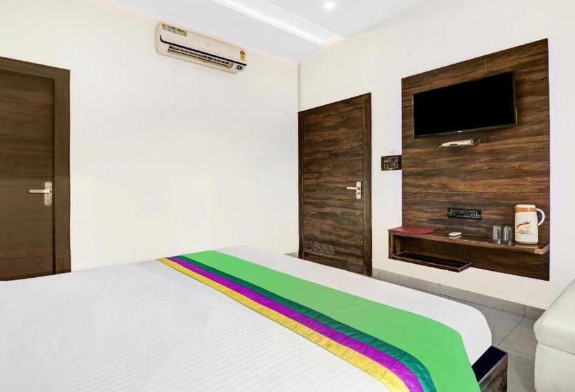 标准间, Itsy Hotels Anjali Mahal 500, Mtrs From Mathura Railway Station