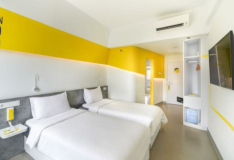 Номер Стандарт, Yello Hotel Manggarai