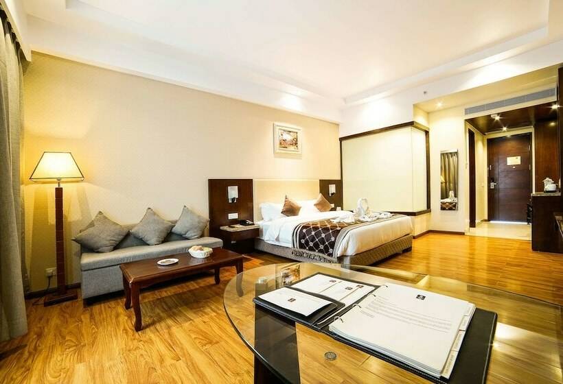 غرفة ديلوكس, Clarion Inn Jaipur