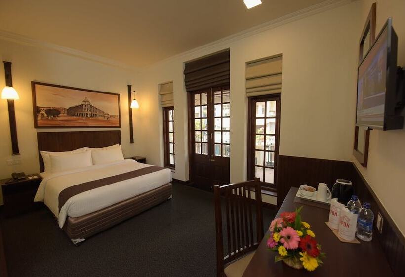 Номер Deluxe с Балконом, Nippon Colombo
