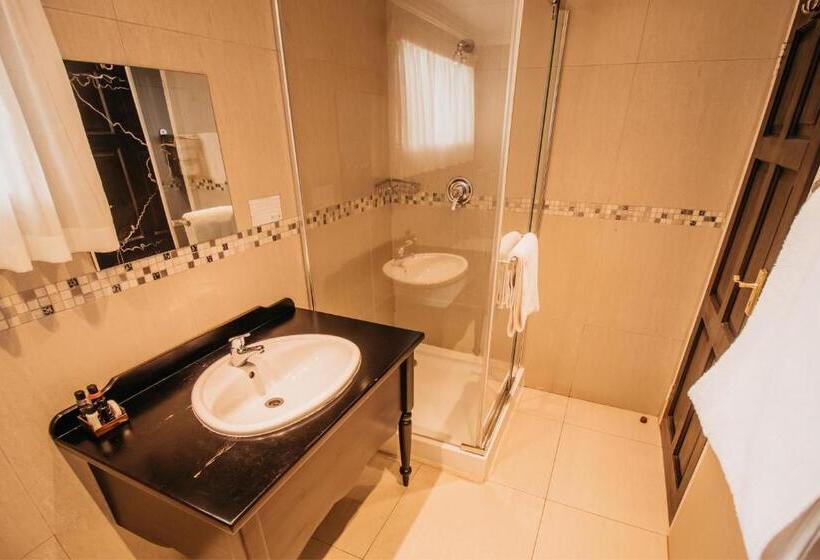 行政套房, Mount Sheba Rainforest Hotel & Resort