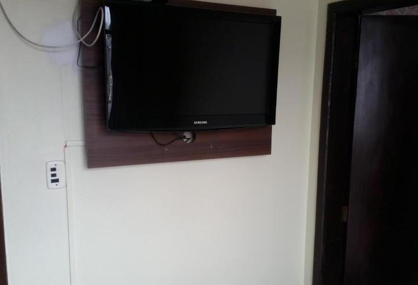 Economy Quadruple Room, Piratini