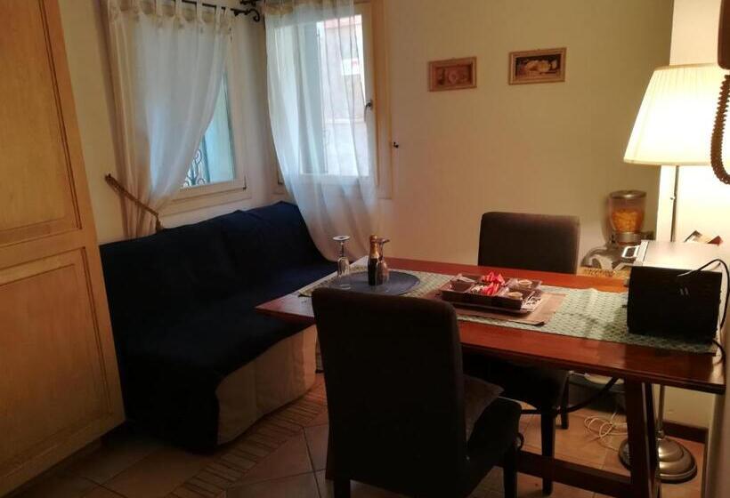 سوییت, Casa Genoveffa