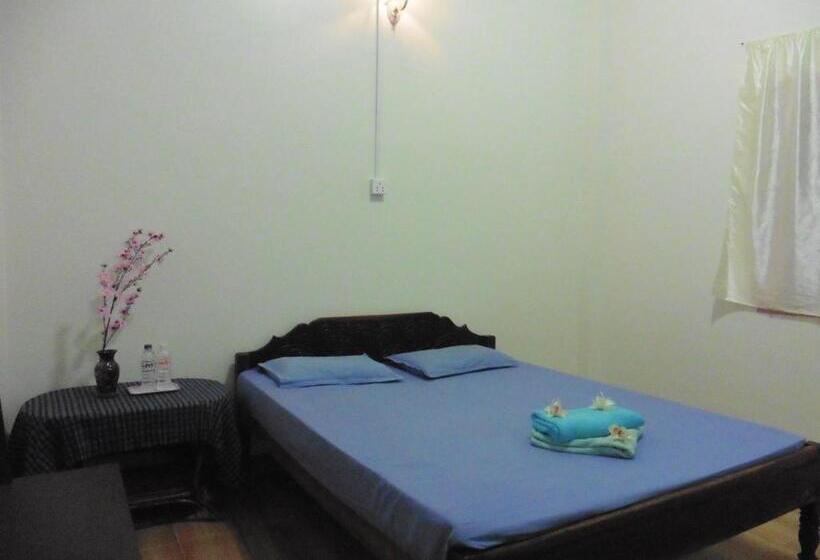 标准间, Sunrise Villa