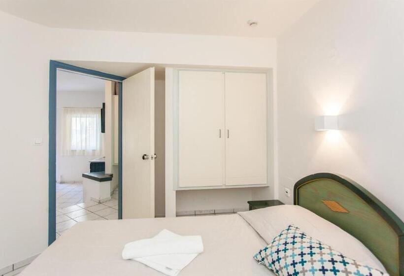 Apartamento 1 Dormitório Vista Piscina, Melitti