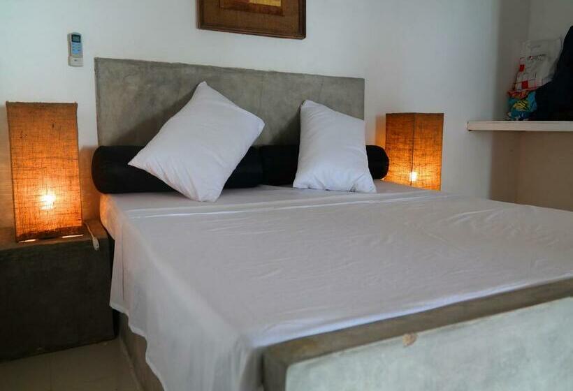 디럭스 룸, Southern Beach Castle Hotel & Restaurant