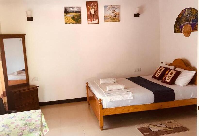Quarto Estandar Vista Montanha, Ella Ostella