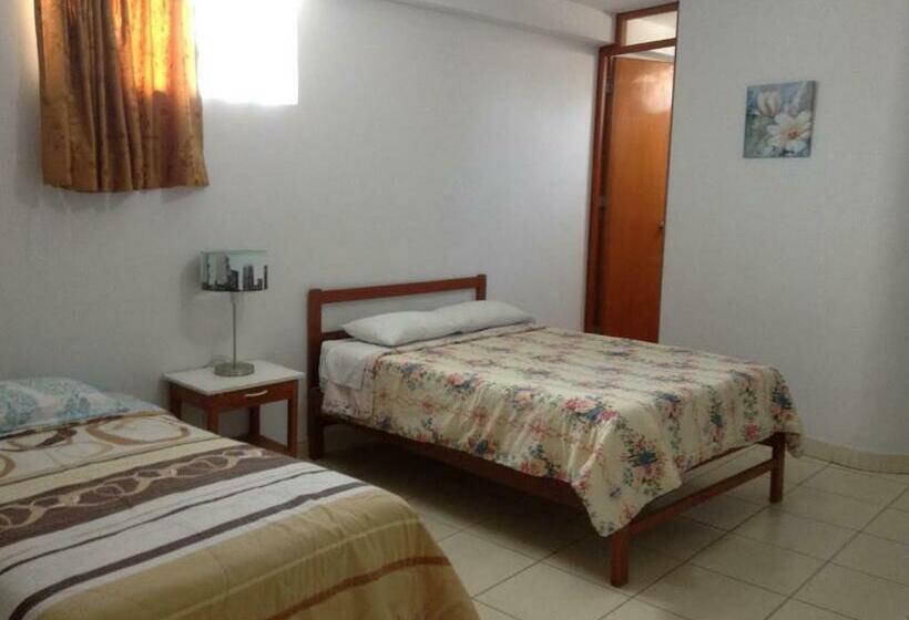 غرفة قياسية, Hostal La Estancia