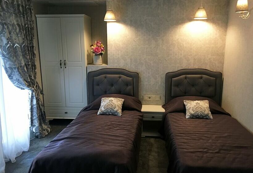Quarto Estandar, Family Hotel Agoncev