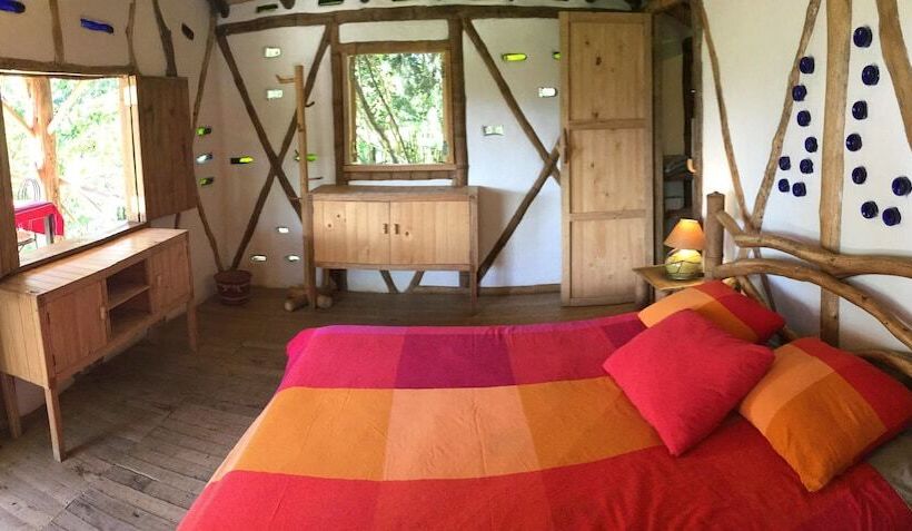 اتاق استاندارد, La Casa De Francois