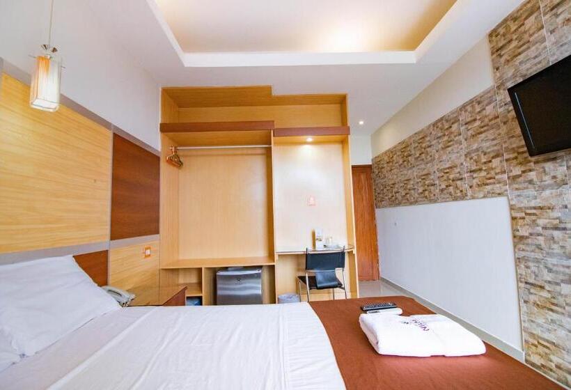 Quarto Deluxe Individual, Nilas