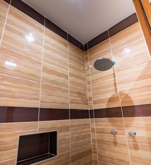 Quarto Deluxe Individual, Nilas