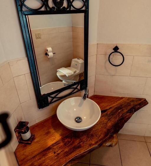Quarto standard, Bambuda Castle