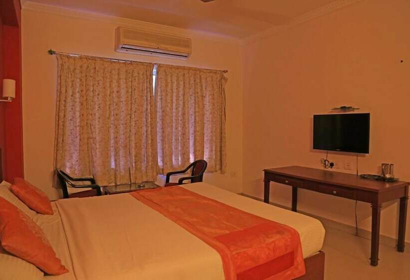 اتاق لوکس, Fabhotel Goldmine
